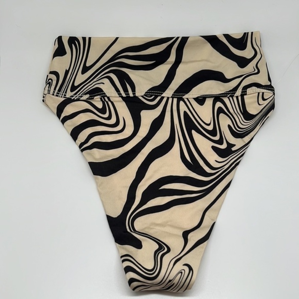 Beach Riot Marble Bikini Bottom - Picture 2 of 3